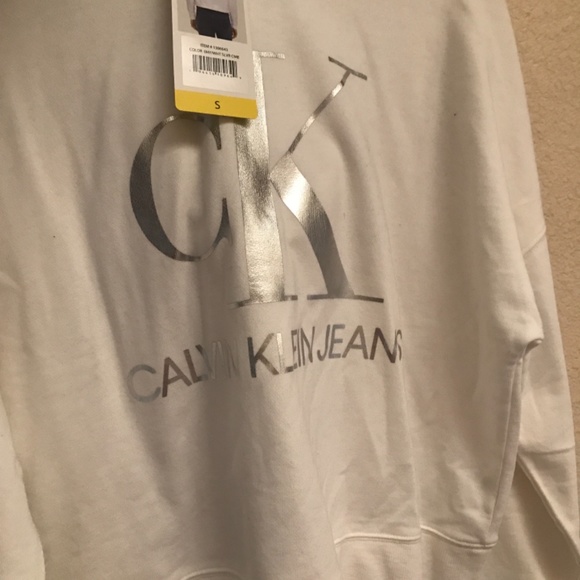 Close - Picture 3 of 3